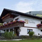Hotel Alpenblick 3*