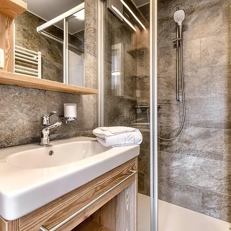 Alpenblick Hotel 3*