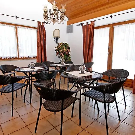 Alpenblick 3* Schruns